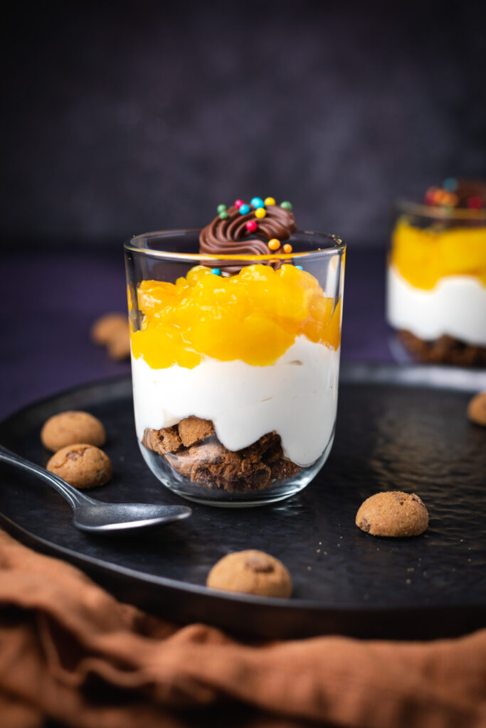 Kruidnotentoetje Met Griekse Yoghurt En Mango Francesca Kookt